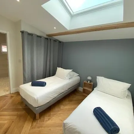 Medoc 4 Personnes Avec Jacuzzi Et Sauna Feriehus Lamarque