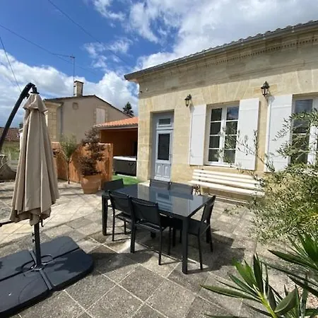Medoc 4 Personnes Avec Jacuzzi Et Sauna Feriehus